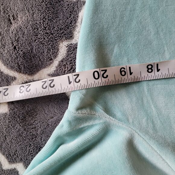 Carve Designs Size L Blue Soft Velvet Henley Button Front Hoodie Organic Cotton - Picture 6 of 7